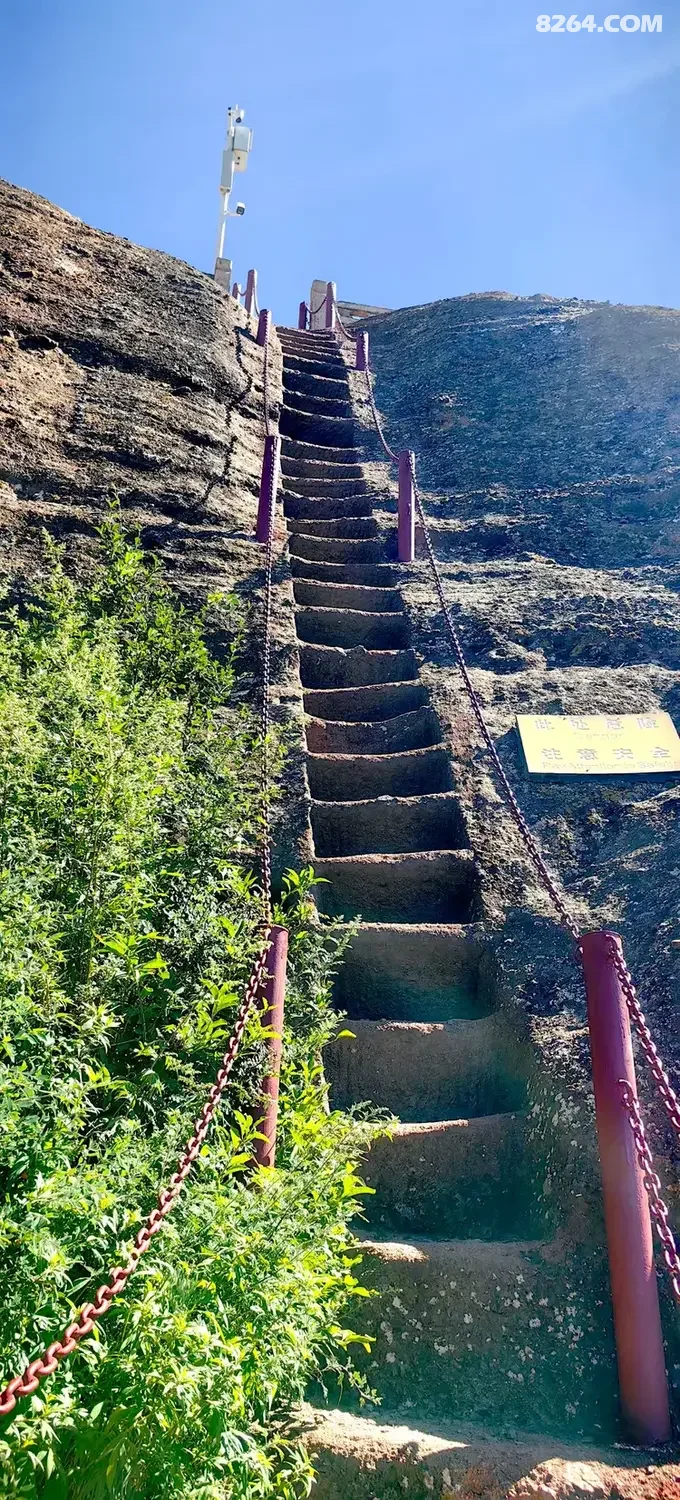 1792043162954 - 旅行杂谈 文化历史 民俗人文 交通贴士 在野 去没有天花板的地方