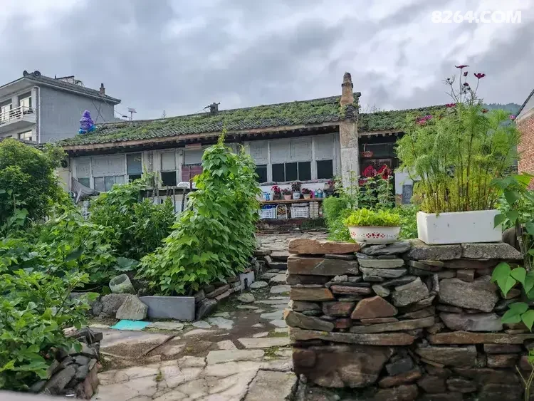 1792046607844 - 旅行杂谈 文化历史 民俗人文 交通贴士 在野 去没有天花板的地方
