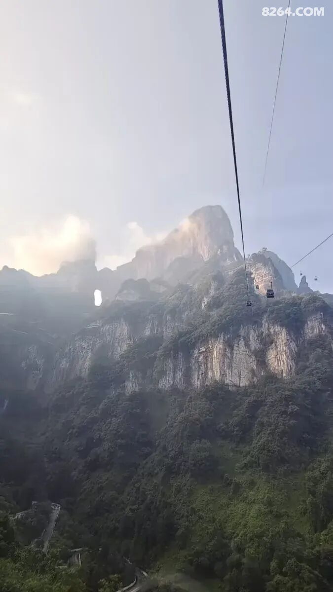 1792225943696 - 旅行杂谈 文化历史 民俗人文 交通贴士 在野 去没有天花板的地方