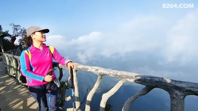 1792225946613 - 旅行杂谈 文化历史 民俗人文 交通贴士 在野 去没有天花板的地方