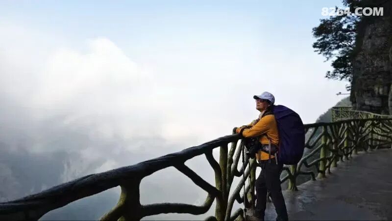 1792225946698 - 旅行杂谈 文化历史 民俗人文 交通贴士 在野 去没有天花板的地方