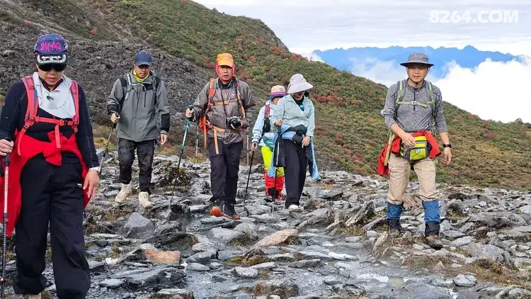 1792381334824 - 旅行杂谈 文化历史 民俗人文 交通贴士 在野 去没有天花板的地方