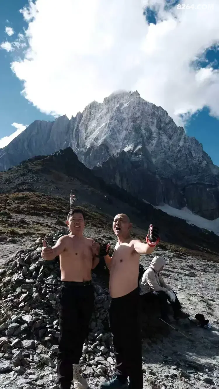 1792381335640 - 旅行杂谈 文化历史 民俗人文 交通贴士 在野 去没有天花板的地方