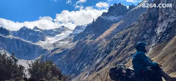 1792387167457 - 徒步登山 穿越攀岩 雪山步道 户外路线 在野 去没有天花板的地方