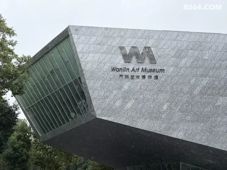 1792475599420 - 旅行杂谈 文化历史 民俗人文 交通贴士 在野 去没有天花板的地方