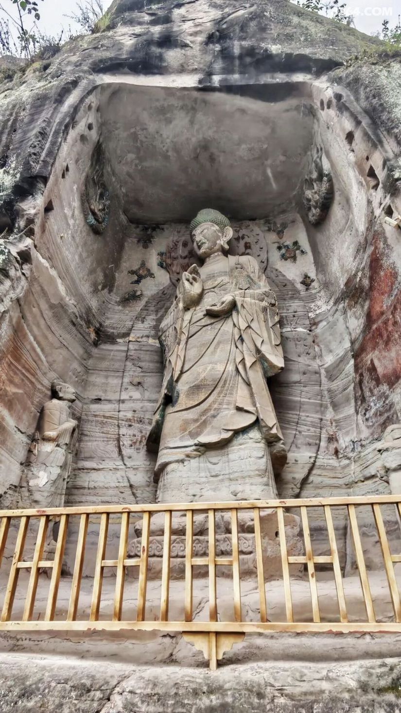 1792563238800 - 旅行杂谈 文化历史 民俗人文 交通贴士 在野 去没有天花板的地方