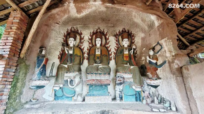 1792563246966 - 旅行杂谈 文化历史 民俗人文 交通贴士 在野 去没有天花板的地方