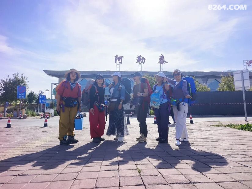1792641110582 - 徒步登山 穿越攀岩 雪山步道 户外路线 在野 去没有天花板的地方