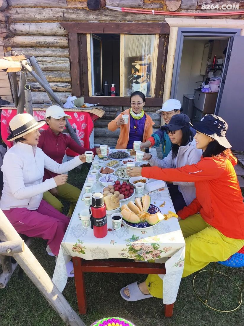 1792641138494 - 徒步登山 穿越攀岩 雪山步道 户外路线 在野 去没有天花板的地方