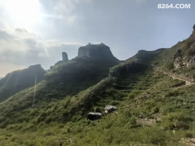 1792650316415 - 徒步登山 穿越攀岩 雪山步道 户外路线 在野 去没有天花板的地方