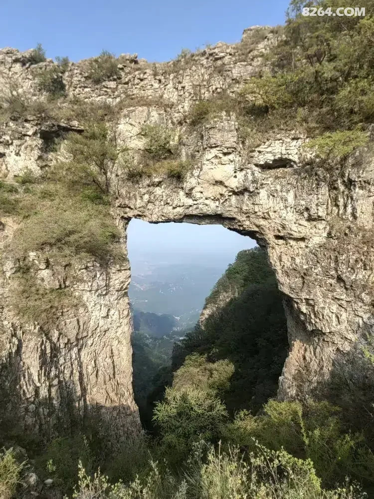 1792650316865 - 徒步登山 穿越攀岩 雪山步道 户外路线 在野 去没有天花板的地方