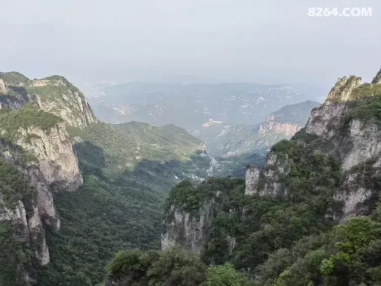 1792650318356 - 徒步登山 穿越攀岩 雪山步道 户外路线 在野 去没有天花板的地方