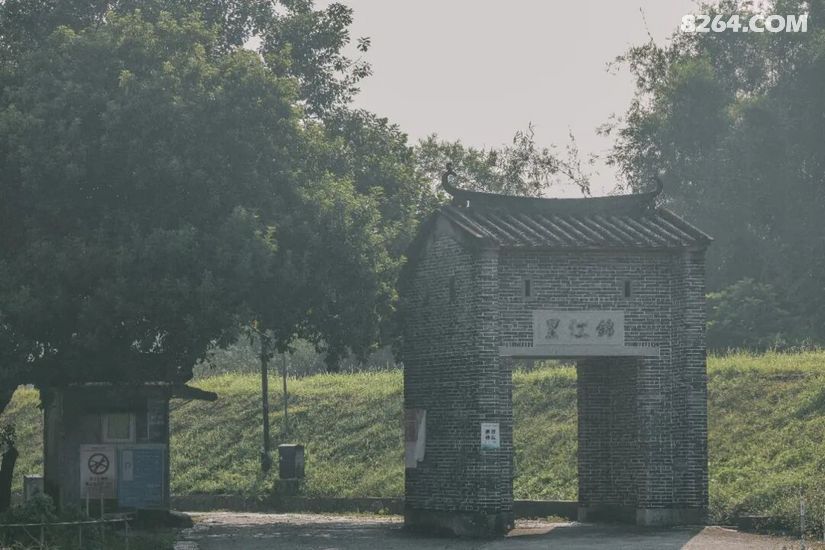 1792740021879 - 旅行杂谈 文化历史 民俗人文 交通贴士 在野 去没有天花板的地方