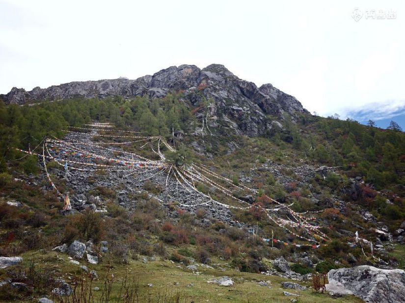 1793071064323 - 徒步登山 穿越攀岩 雪山步道 户外路线 在野 去没有天花板的地方
