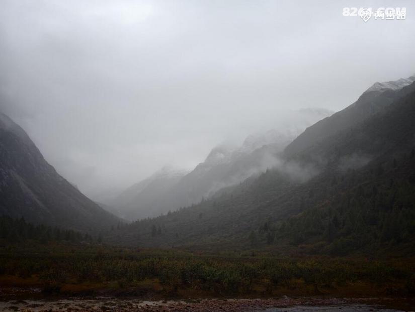 1793071068895 - 徒步登山 穿越攀岩 雪山步道 户外路线 在野 去没有天花板的地方