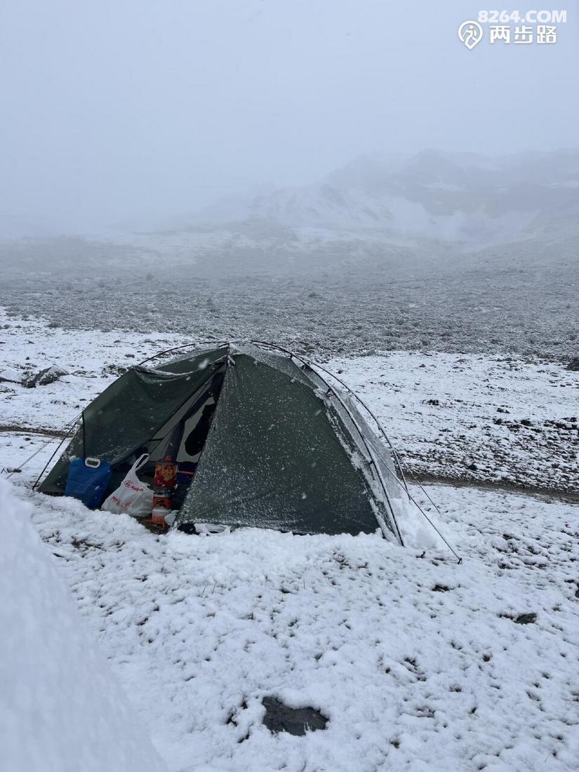 1793071102377 - 徒步登山 穿越攀岩 雪山步道 户外路线 在野 去没有天花板的地方