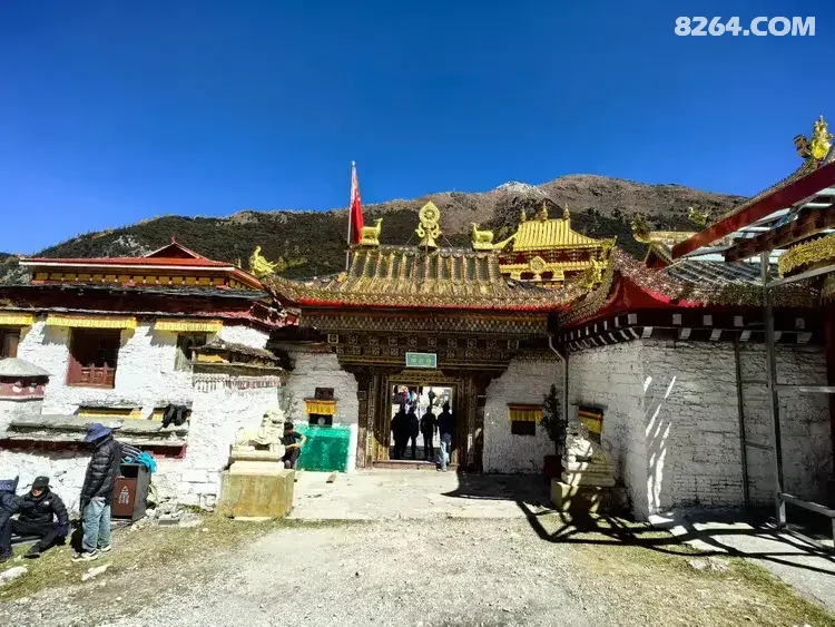 1793167937818 - 旅行杂谈 文化历史 民俗人文 交通贴士 在野 去没有天花板的地方